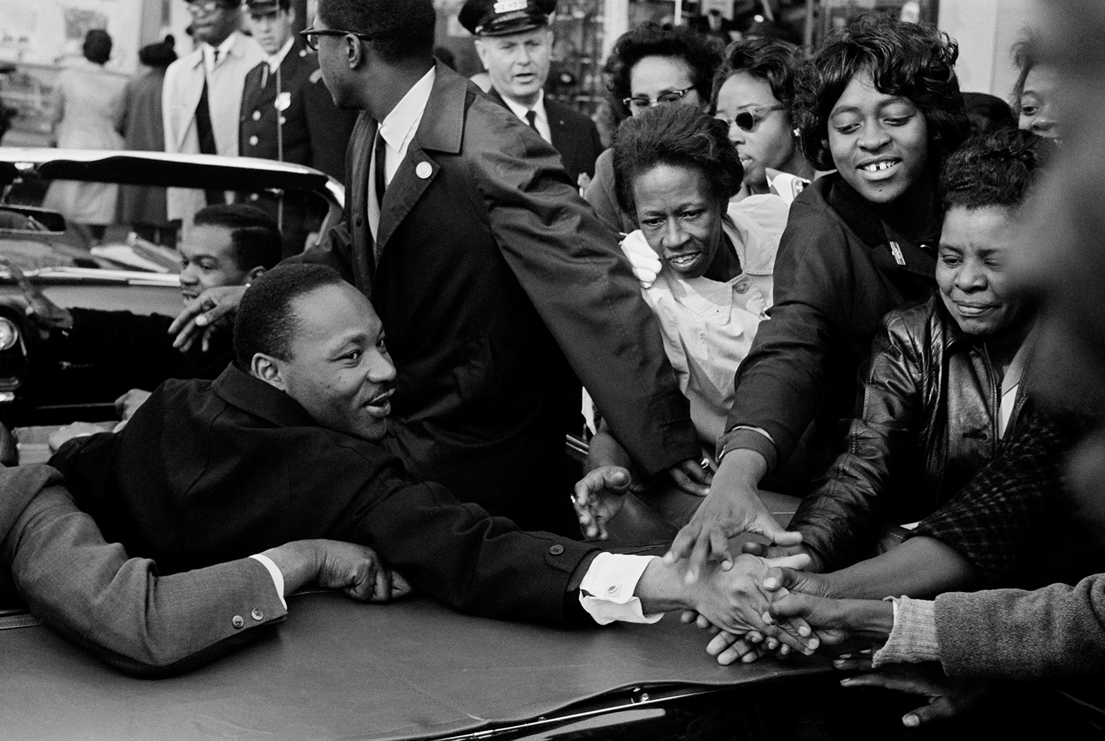 King greeted in Baltimore after he won the Noble Peace Prize (1964).